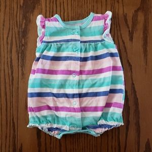 Carters Butterfly Butt Romper Size Newborn EUC